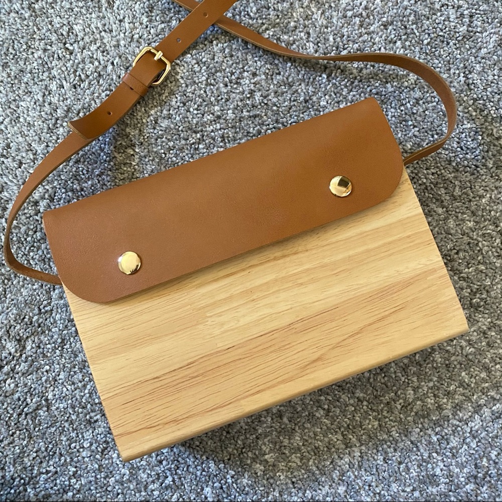 Wooden Box Summer Shoulder Bag
